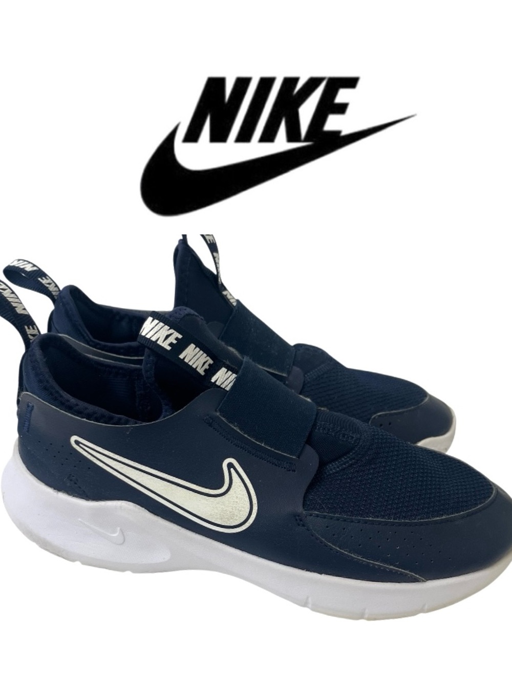 Nike Flex Runner - Navy Blue/White Sneakers - Size 7Y